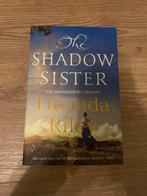 The Shadow Sister - Lucinda Riley, Boeken, Lucinda Riley, Ophalen of Verzenden, Zo goed als nieuw, Nederland