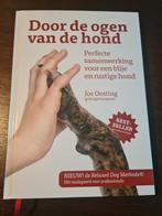 Door de ogen van de hond - Jos Oosting, Ophalen of Verzenden, Zo goed als nieuw, Honden, Jos Oosting