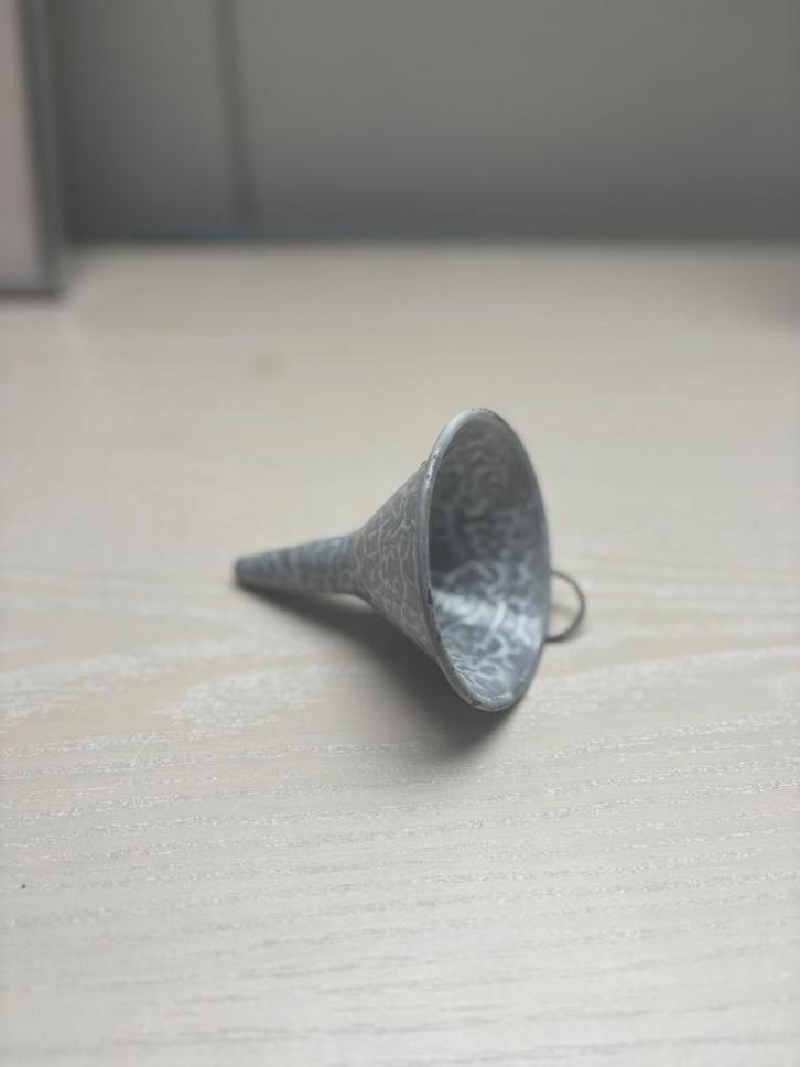 Antieke gewolkt emaille trechter, Antiek en Kunst, Antiek | Emaille, Ophalen of Verzenden