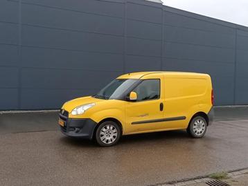 Bedrijfswagen Fiat, Doblo bouwjaar 2011 beschikbaar voor biedingen
