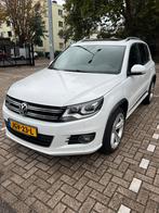 Volkswagen Tiguan R-line 1.4 TSI 110KW DSG 2015 Wit Trekhaak, 1800 kg, 4 cilinders, 150 pk, Wit