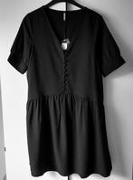 PIECES jurk PRACHTIG MODEL ! NIEUW !, Maat 38/40 (M), Zwart, Nieuw, Ophalen of Verzenden