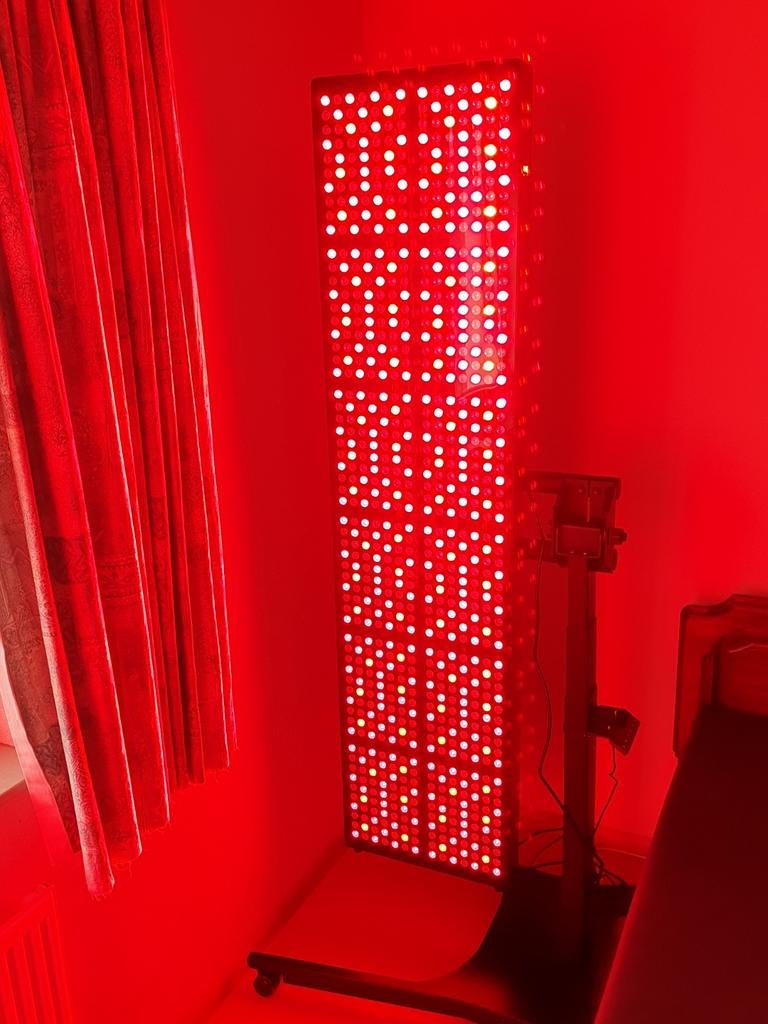 Rode lichttherapielamp te koop / Red light therapy lamp, Sport en Fitness, Gezondheidsproducten en Wellness, Ophalen, Nieuw, Overige typen