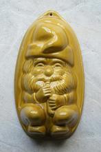 Okergele brocante puddingvorm van een kabouter, Ophalen of Verzenden