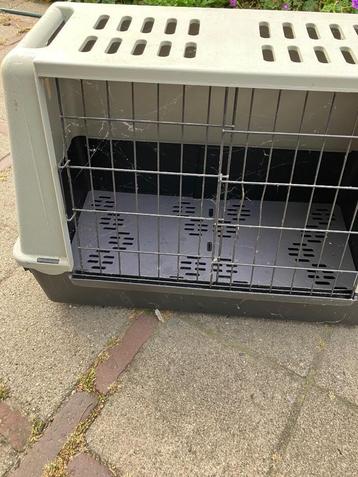 Ferplast honden (auto) bench kunststof   beschikbaar voor biedingen