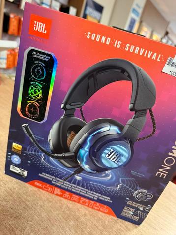 JBL Quantum SPHERE 360 beschikbaar voor biedingen