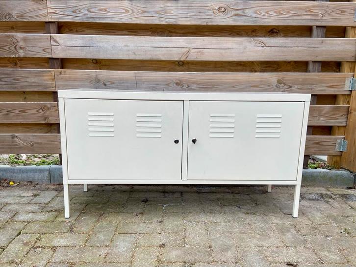 Ikea Metalen Lockerkast, Huis en Inrichting, Kasten | Lockerkasten, Gebruikt, Ophalen