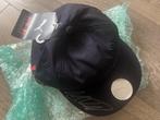 Gesigneerde Max Verstappen pet, Ophalen of Verzenden, Zo goed als nieuw, One size fits all