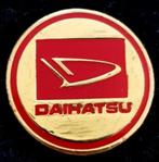 Daihatsu pin- rond rood-goudkleurig, Verzenden, Nieuw, Transport, Speldje of Pin