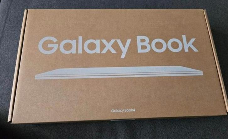 Samsung Galaxy Book4 (15.6", Intel Core i3, 8GB, 256GB, Computers en Software, Windows Laptops, Zo goed als nieuw, 15 inch, SSD