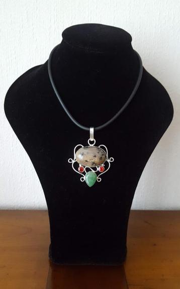 Mooie handgemaakte 925 zilveren hanger met dalmatian jasper beschikbaar voor biedingen