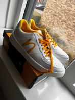 Sneakers wit Mcdonalds merchandise maat 45, Ophalen, Nieuw, Wit