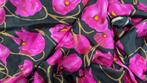 Echte Zijde roze /zwart 2,5 mtr, Hobby en Vrije tijd, Stoffen en Lappen, 120 cm of meer, Ophalen of Verzenden, Satijn of Zijde