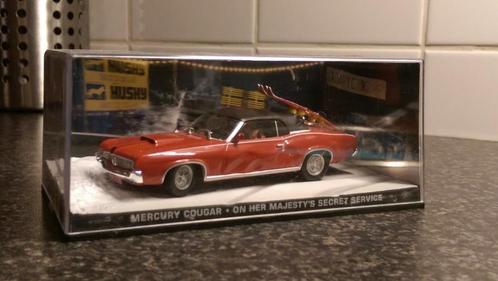 James Bond model auto's, Hobby en Vrije tijd, Modelauto's | 1:43, Zo goed als nieuw, Auto, Universal Hobbies, Ophalen