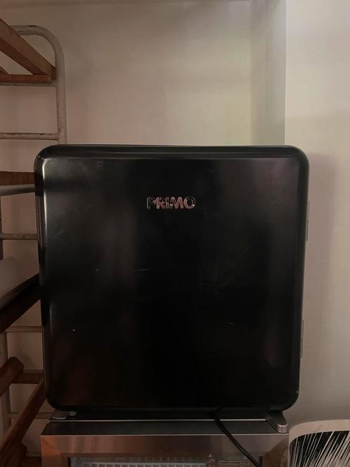 Primo Retro Mini Koelkast - Blikjes Koelkast, Witgoed en Apparatuur, Koelkasten en IJskasten, Gebruikt, Zonder vriesvak, Minder dan 75 liter