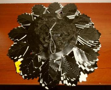 Slingers folie, prachtige ouderwetse feestslingers beschikbaar voor biedingen