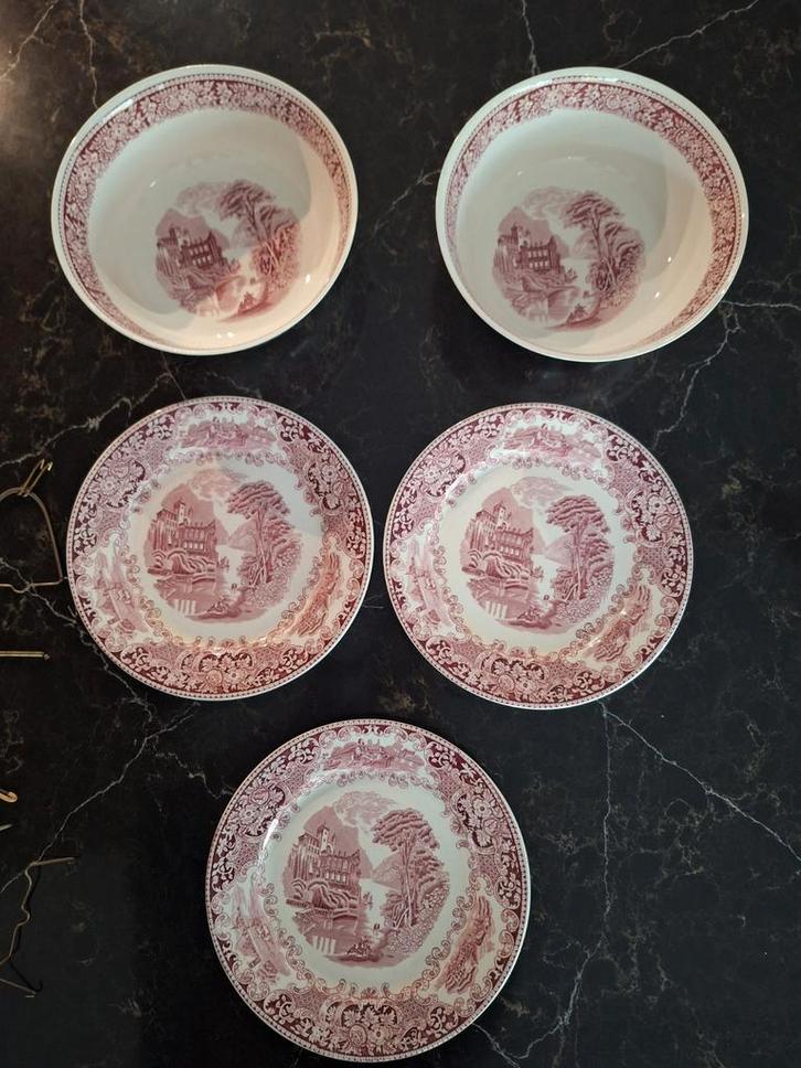 Royal Phenix Servies - Borden & Schalen, Huis en Inrichting, Keuken | Servies, Bord(en), Overige stijlen, Ophalen