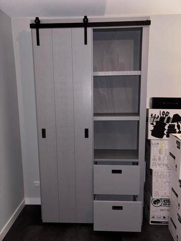VT wonen Barn kast met schuifdeur beschikbaar voor biedingen