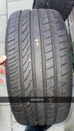 Autoband 225/35 R19, Ophalen of Verzenden, Gebruikt