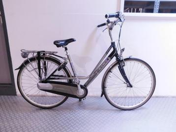 RIH Sigma C8 damesfiets in nieuwstaat framehoogte 49cm. beschikbaar voor biedingen