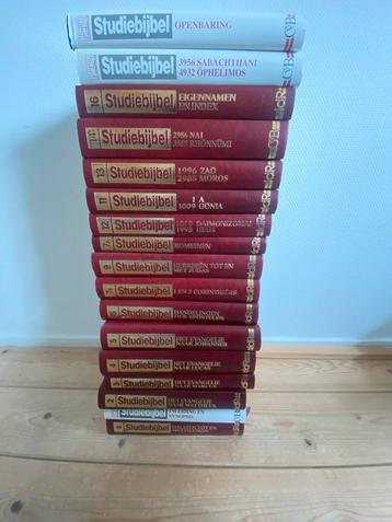 Studiebijbel set + concordanties van het CVB beschikbaar voor biedingen