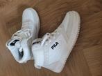 Witte FILA sneakers – Maat 37, Ophalen of Verzenden, Zo goed als nieuw, Schoenen