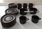 Diverse vintage Arabia ruska servies Finland diverse kopjes, Huis en Inrichting, Ophalen of Verzenden, Zo goed als nieuw, Aardewerk
