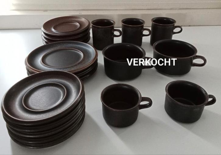 Diverse vintage Arabia ruska servies Finland diverse kopjes, Huis en Inrichting, Keuken | Servies, Zo goed als nieuw, Kop(pen) en/of Schotel(s)