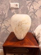 Witte vaas met gouden accenten - Zo goed als nieuw!, Wit, Ophalen of Verzenden, Minder dan 50 cm, Glas