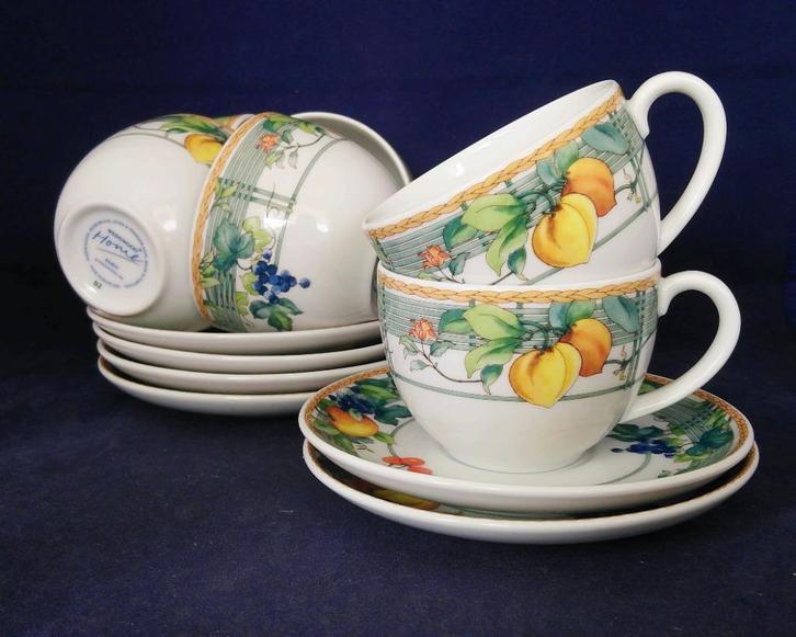 Wedgwood Home Eden - 6 kop en schotels met fruit, Huis en Inrichting, Keuken | Servies, Zo goed als nieuw, Kop(pen) en/of Schotel(s)