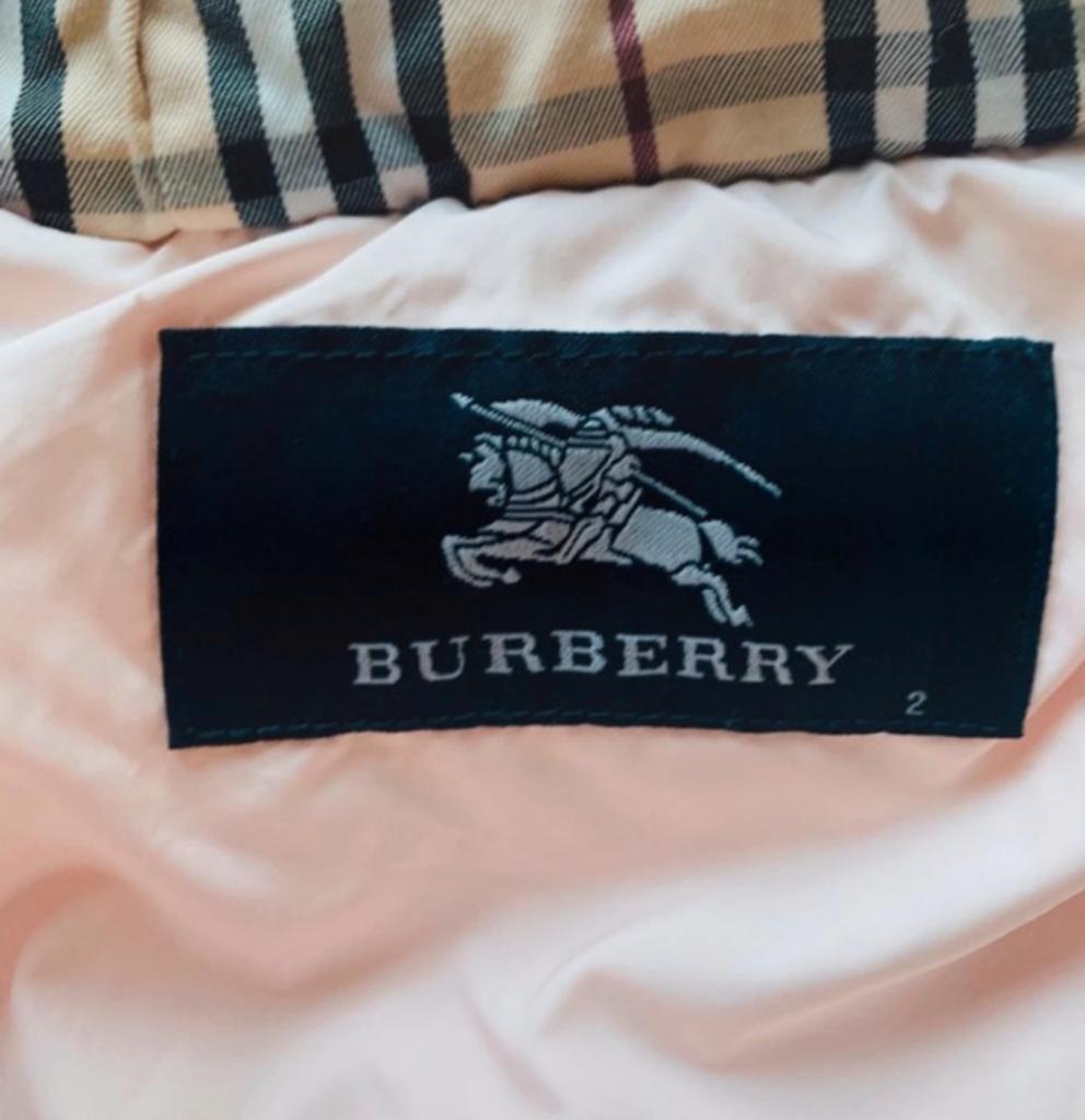 Burberry Jas Maat 86-92, Kinderen en Baby's, Ophalen, Zo goed als nieuw, Meisje, Jasje