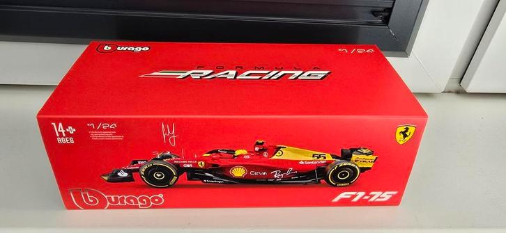 Ferrari Bburago 1:24 model auto Carlos Sainz  Monza 2022, Hobby en Vrije tijd, Modelauto's | 1:24, Nieuw, Auto, Bburago, Ophalen of Verzenden