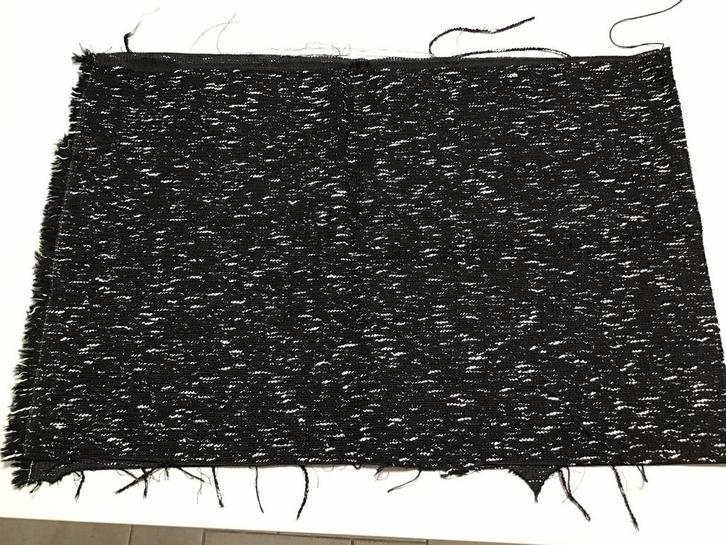 Coupon meubelstof 0.45 x 1.40 - zwart/ecru, Hobby en Vrije tijd, Stoffen en Lappen, Nieuw, Katoen, 120 cm of meer, 200 cm of meer