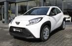 Toyota Aygo X 1.0 VVT-i MT CARPLAY CAMERA, Stof, Gebruikt, 920 kg, 4 stoelen