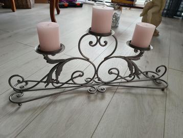 Hele mooie kandelaar beschikbaar voor biedingen