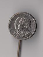 Koninklijk Huis Juliana Huwelijk 1937 rond speldje, Gebruikt, Niet vindbaar, Niet vindbaar, Speldje of Pin