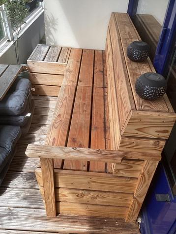 Tuin/balkonset van douglashout beschikbaar voor biedingen