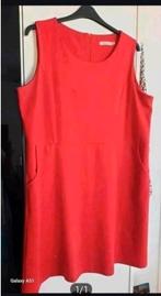 Paprika jurk in maat 4/50

De maat tussen de oksels is 62cm, Overige kleuren, Maat 46/48 (XL) of groter, Ophalen of Verzenden