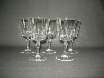 Kristal d'Arques, 5 witte wijnglazen beschikbaar voor biedingen