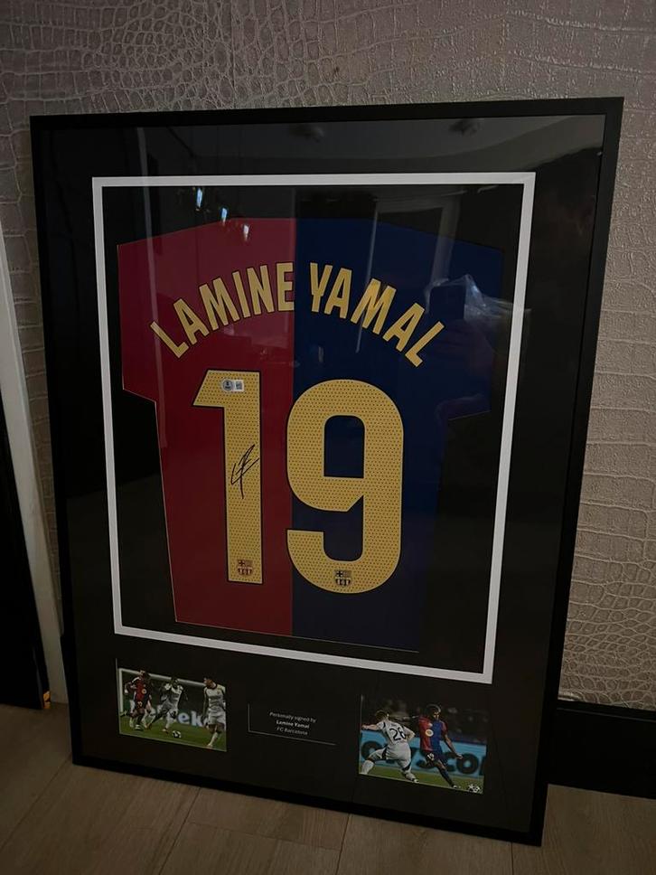 Gesigneerd Lamine Yamal shirt met Beckett COA, Verzamelen, Sportartikelen en Voetbal, Zo goed als nieuw, Shirt, Buitenlandse clubs