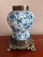 oude antieke Delfts blauw acht kantige vaas China Japan?, Ophalen of Verzenden