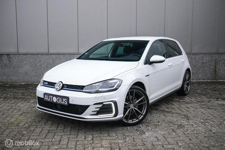 Volkswagen Golf 7.5 GTE PHEV | Pretoria's | Virtual cockpit, Auto's, Volkswagen, Bedrijf, Te koop, Golf, ABS, Achteruitrijcamera