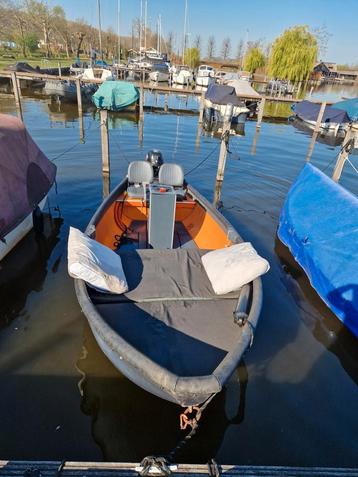 Boot, geen vaarbewijs nodig  beschikbaar voor biedingen