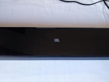 JBL subwoofer beschikbaar voor biedingen
