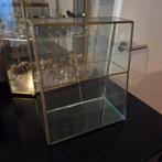 Glazen vitrinekastje goudkleurig, Ophalen, Minder dan 50 cm, Glas, Minder dan 25 cm