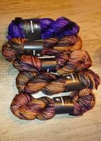 wol montreal 100% ren, 8 euro per bol wol, Hobby en Vrije tijd, Ophalen of Verzenden, Nieuw, Breien of Haken, Wol of Garen