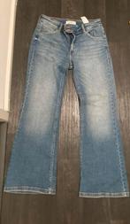 Pull & Bear Bootcut Jeans maat 40 - Nieuw, Blauw, Ophalen of Verzenden, Zo goed als nieuw, W30 - W32 (confectie 38/40)