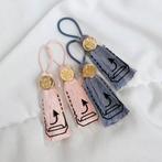 LAATSTE NU €15 ‼️ 2x Guerlain hanger parfum sleutelhanger, Verzamelen, Parfumverzamelingen, Ophalen of Verzenden