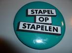 Grote Button .zit en Krasje op., Verzamelen, Speldjes, Pins en Buttons, Ophalen of Verzenden, Zo goed als nieuw