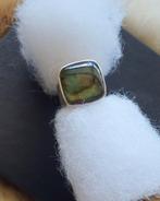 Echt zilveren labradoriet ring, Ophalen of Verzenden, Zo goed als nieuw, Zilver, Zilver